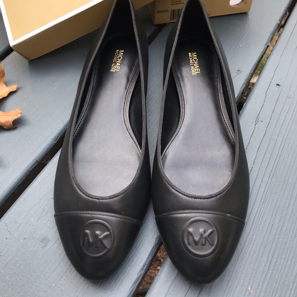Michael kors flats shoes 10 - Picture 1 of 4